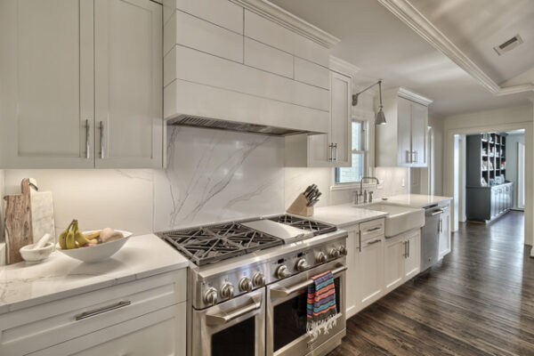 740 Spring Lake