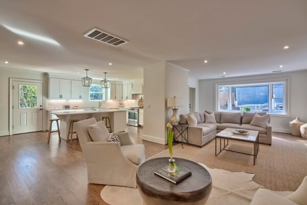4168 East Buchanan Home Renovation